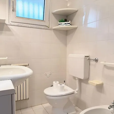 Apartament Box E Aria Condizionata - Relax A Quattro Minuti Dal Mare *